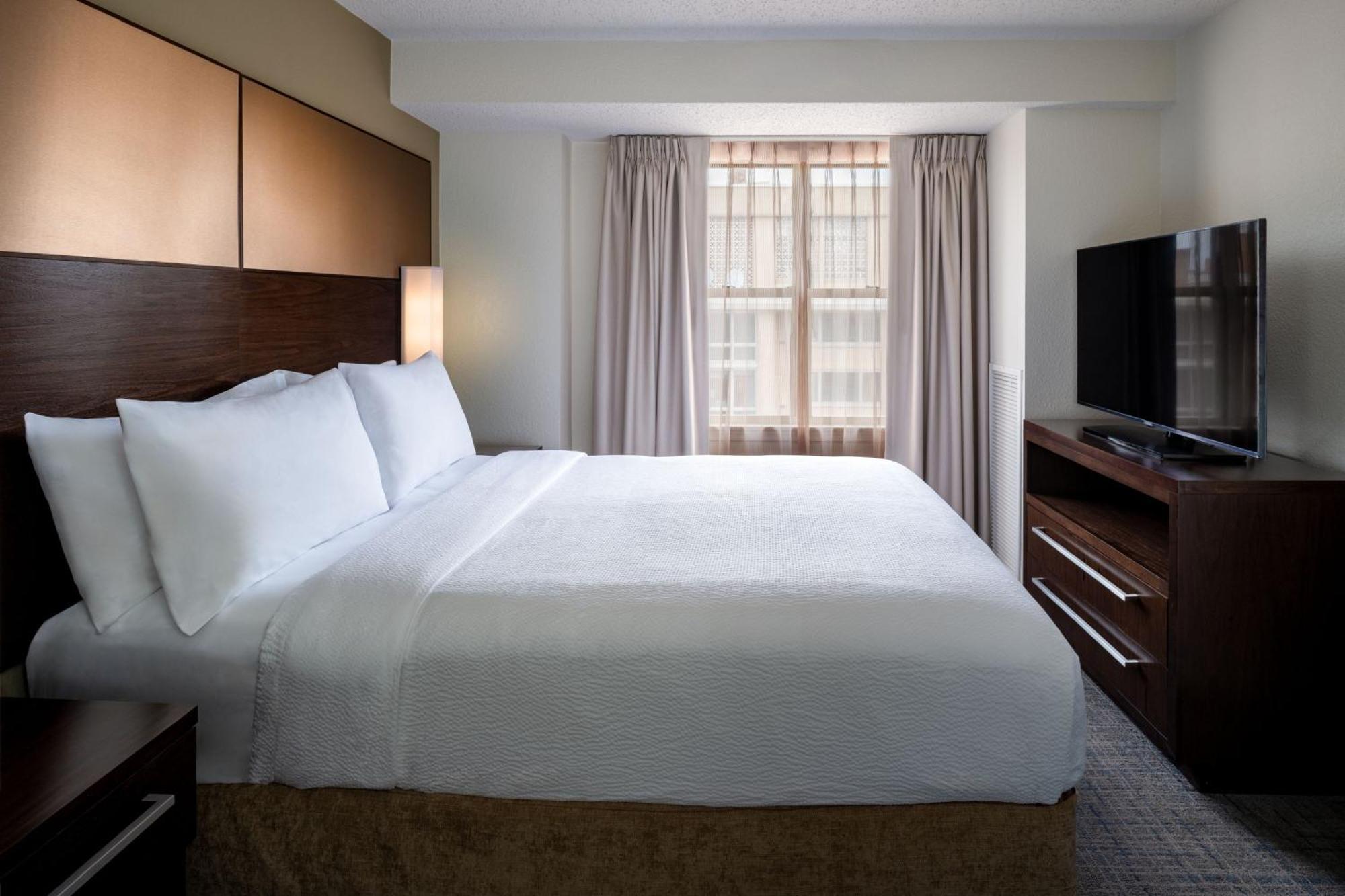 Residence Inn Washington, Dc / Dupont Circle Екстер'єр фото